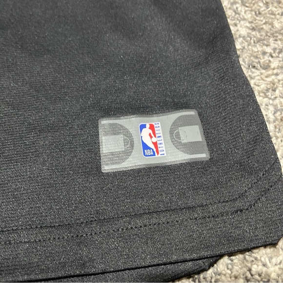 Cleveland Cavaliers Cavs #16 Cedi Osman YOUTH XL Black Basketball Jersey - Picture 2 of 10